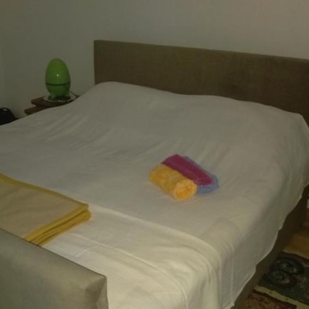 Apartman Rita Vinkovci Exterior foto